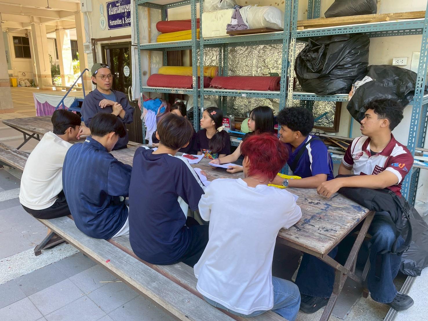 ข่าวสาร 8